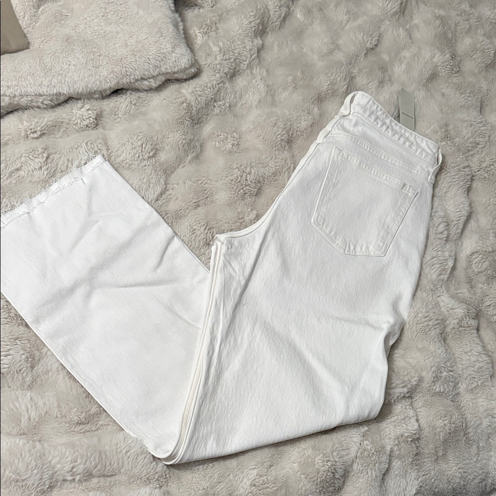 White Denim Jeans- BRAND NEW W TAGS ABERCROMBIE 90'S RELAXED HIGH RISE CURVE LOV - Picture 13 of 14